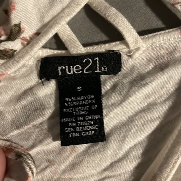 Rue 21 Dress - Picture 3 of 4